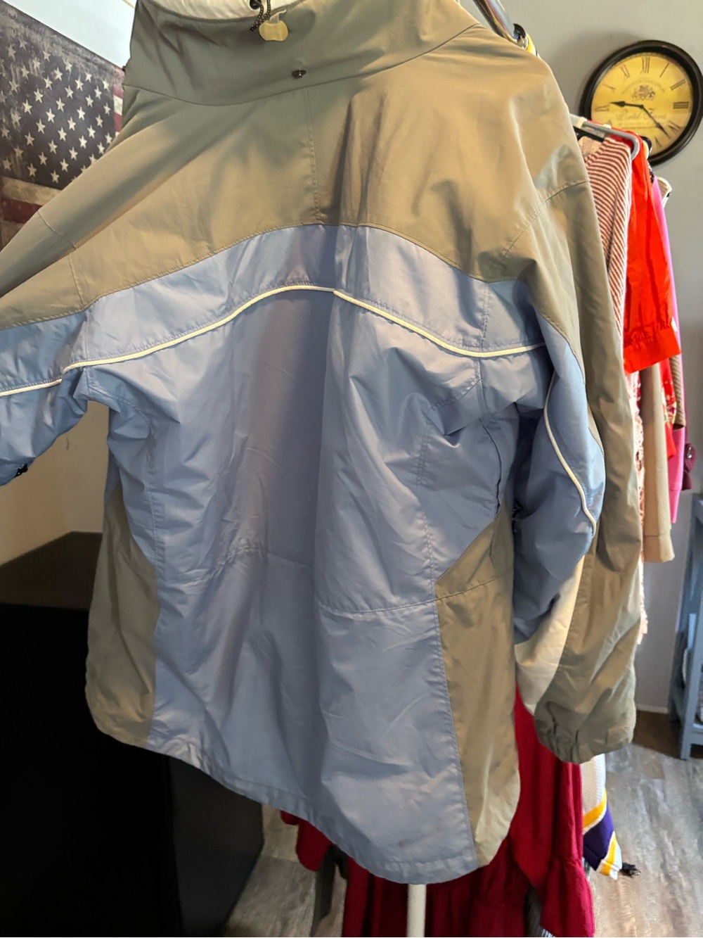 Bundle coats - Picture 4 of 7